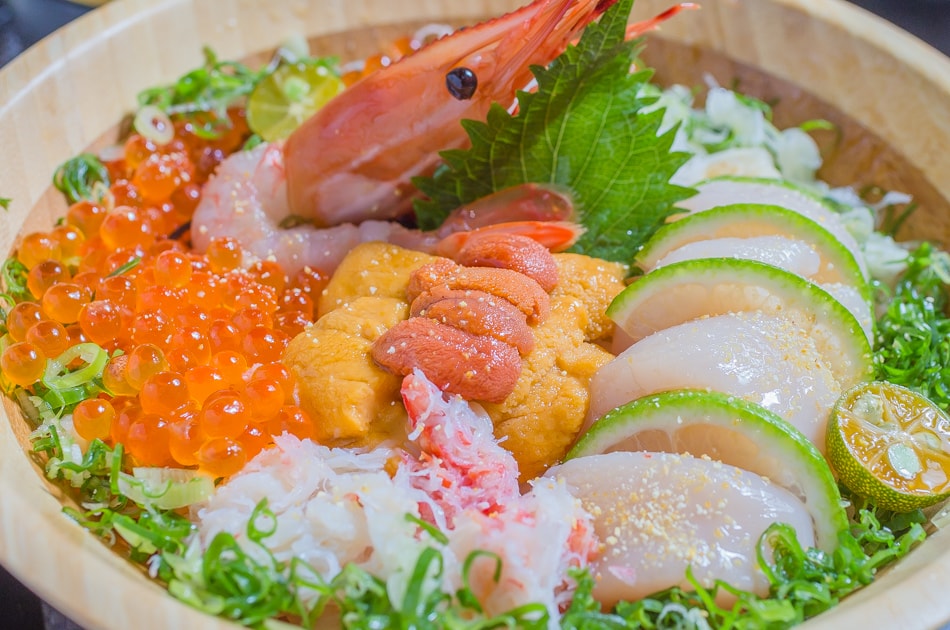 御品築地神選丼