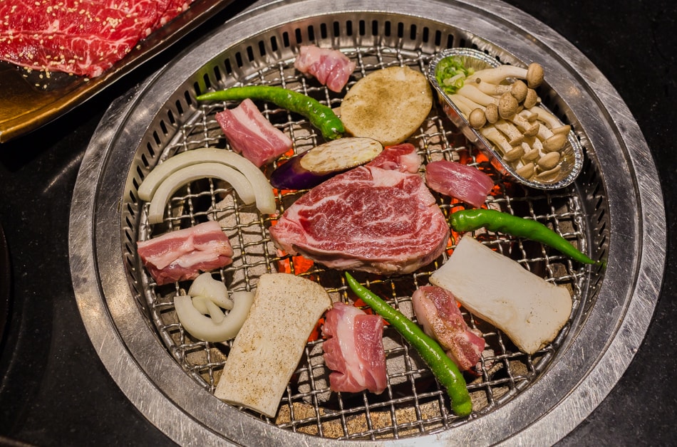 碳佐麻里美術館店