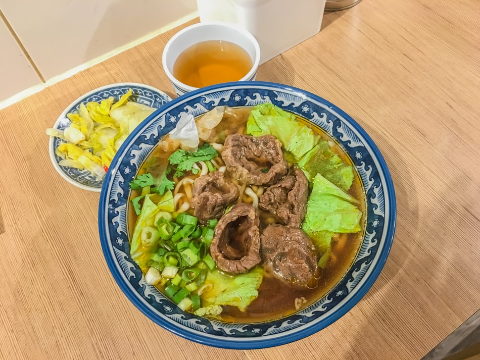 麵食Mavetu x 市場內溫暖人心的牛肉麵