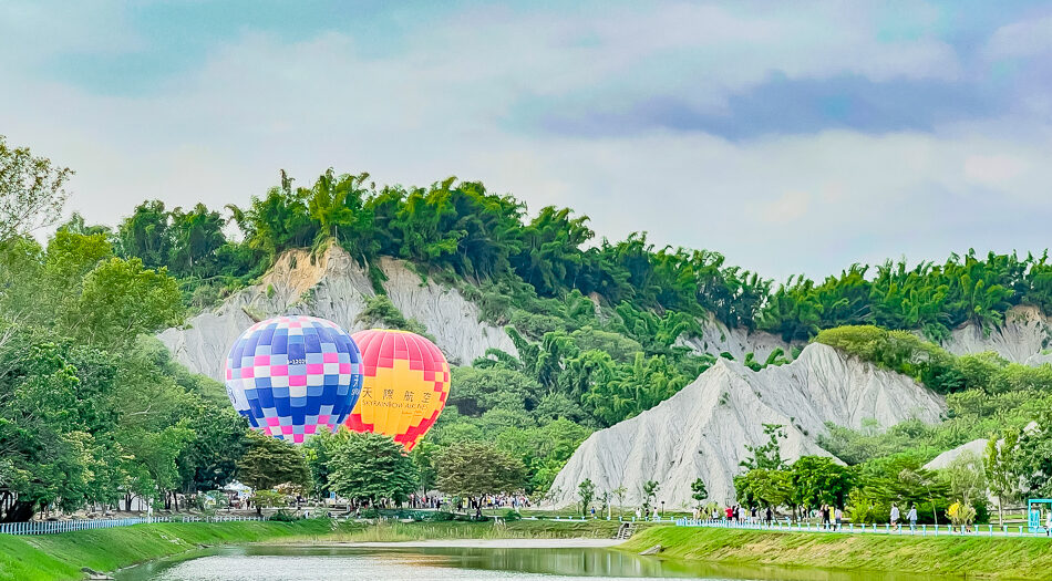 月世界看熱氣球 - 順遊泥火山吃土雞城 x 2023高雄愛月熱氣球9月23日升空 6