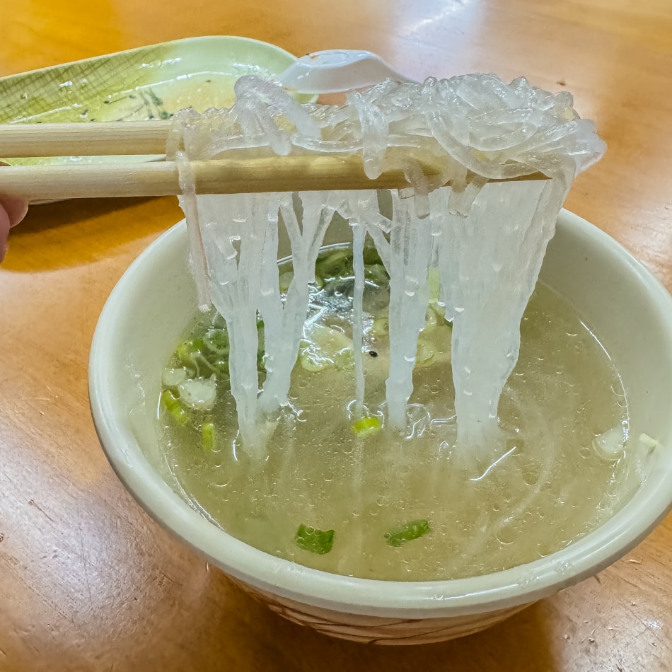 上海生煎湯包 x 熱河一街的香氣｜高雄超療癒生煎湯包｜三民區美食攻略