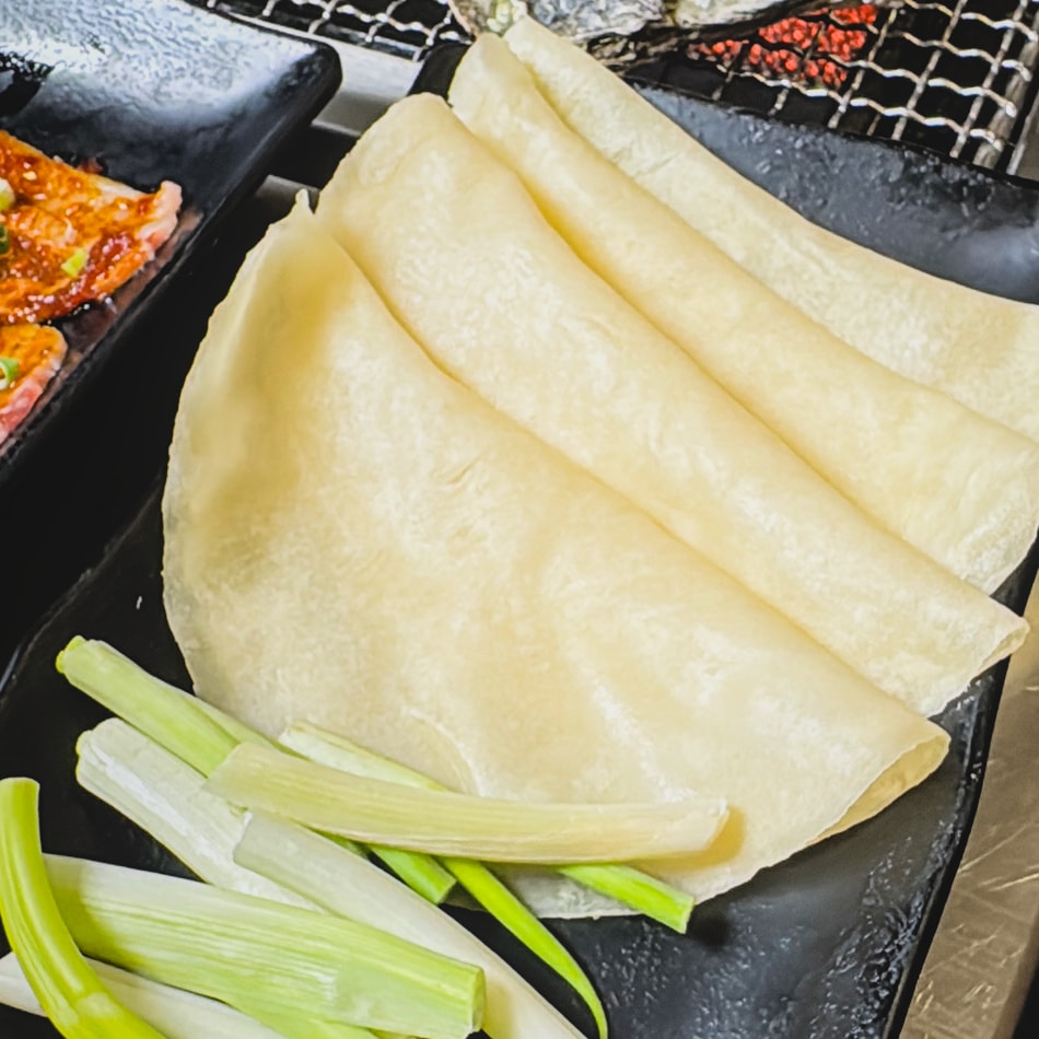 高雄楠梓最狂吃到飽，烤骨學院，超過60種食材讓你吃到爽！