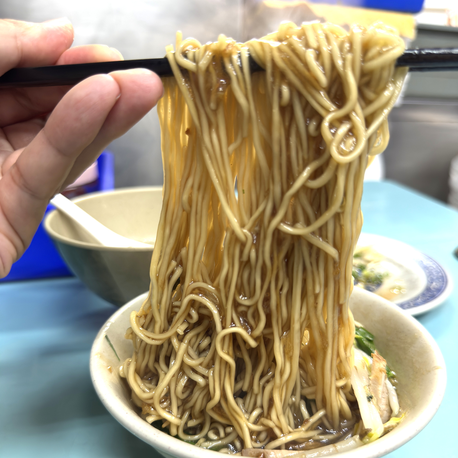 【前金美食】隱身巷弄的古早味!前金古早味陽春麵:一碗乾麵配黑白切的樸實好滋味! - 第4張圖 20251016 184445+0800 6145610