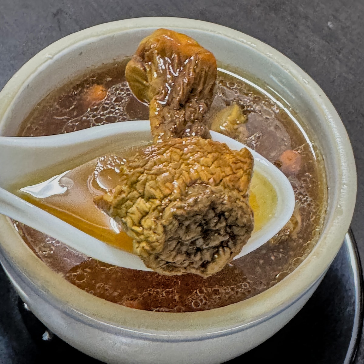 鼎山街老饕祕密基地!北大港原盅燉鴨湯,必點菜單上沒有的「炸花枝排」與回甘補湯 - 第9張圖 鼎山街老饕祕密基地!北大港原盅燉鴨湯,必點菜單上沒有的「炸花枝排」與回甘補湯