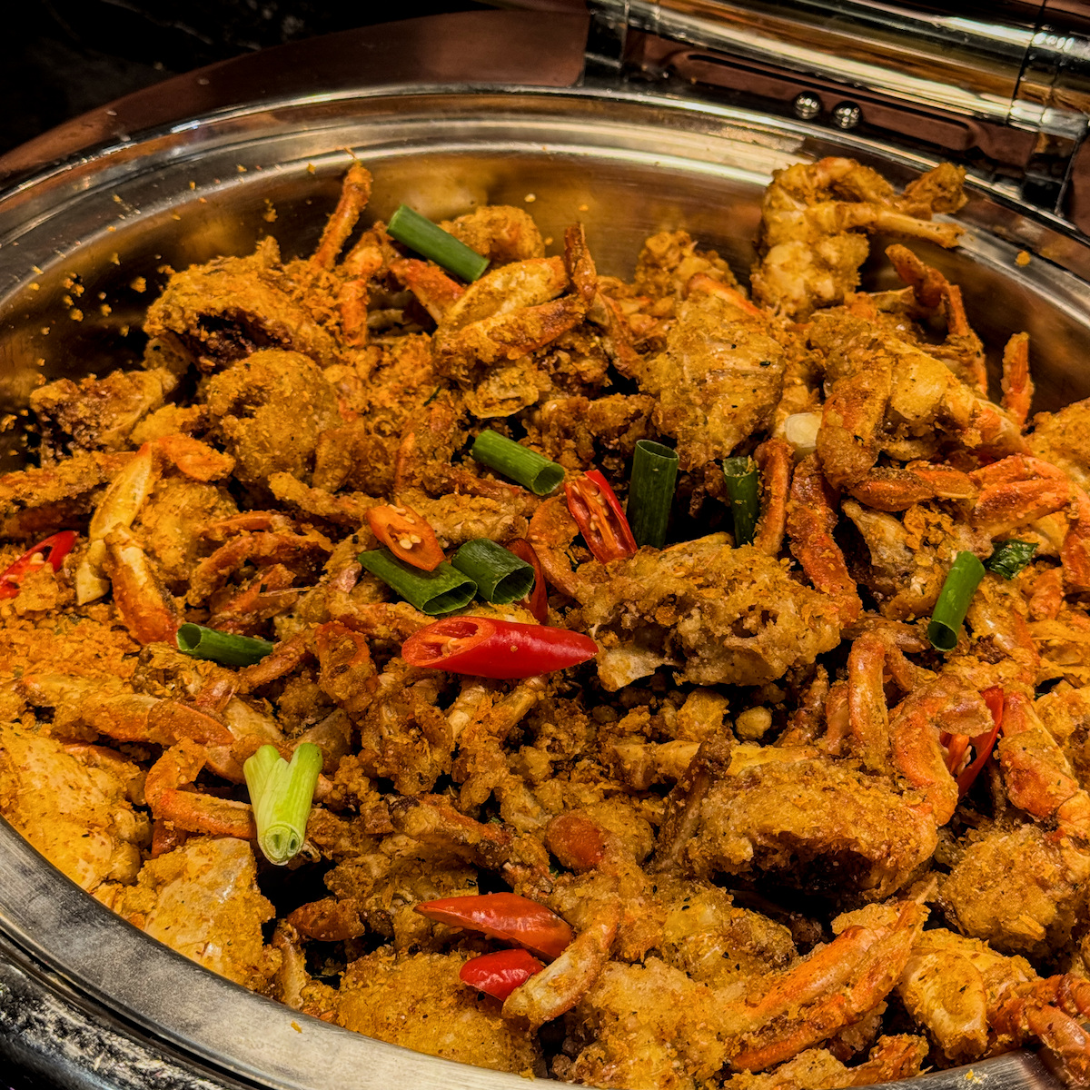 隱岳閣招牌乾炒牛河，牛肉鮮嫩且河粉Q彈，完美展現師傅的炒功