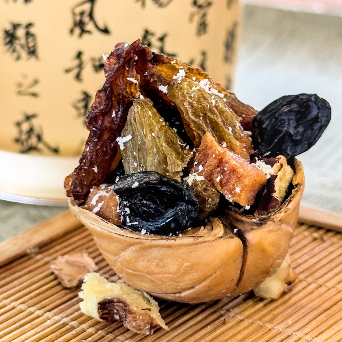 妙品堂文創空間:高雄觀音山景觀餐廳,新疆果乾拼盤與湖畔薩克斯風的跨文化饗宴 - 第13張圖 妙品堂文創空間:高雄觀音山景觀餐廳,新疆果乾拼盤與湖畔薩克斯風的跨文化饗宴