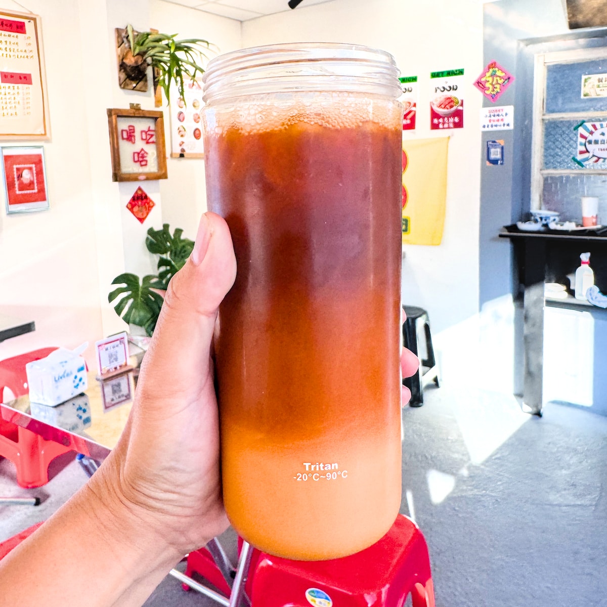 高雄美食推薦：兩口子老屋茶館，大社巷弄裡的南洋風情與靈魂撈汁
