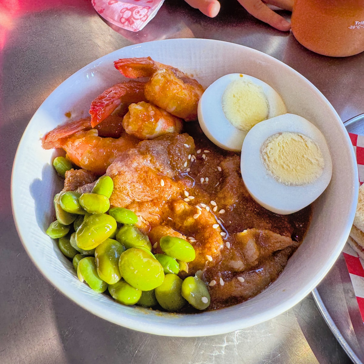 高雄美食推薦：兩口子老屋茶館，大社巷弄裡的南洋風情與靈魂撈汁