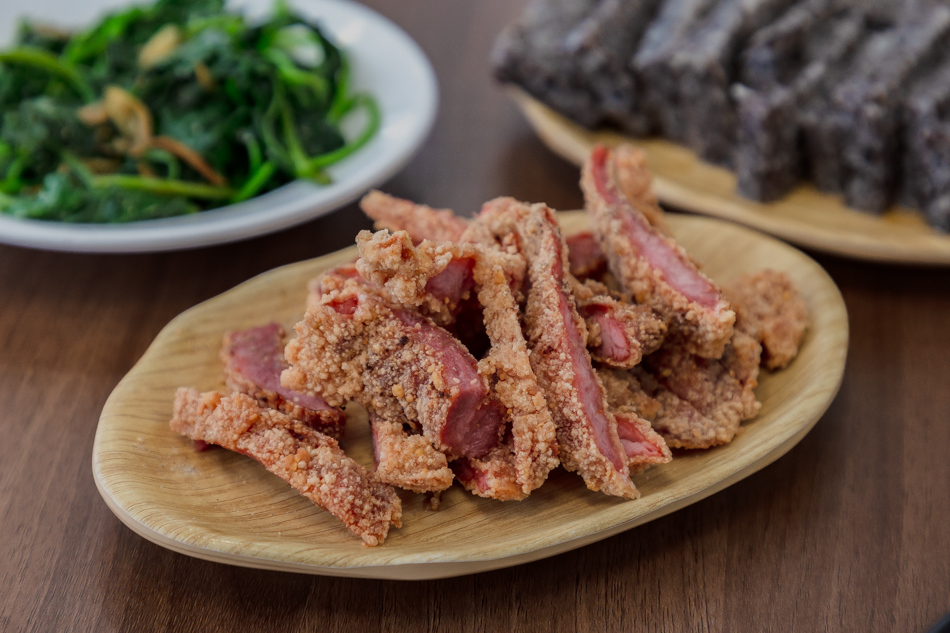 現炸酥脆紅糟肉-外皮金黃酥脆且香氣四溢
