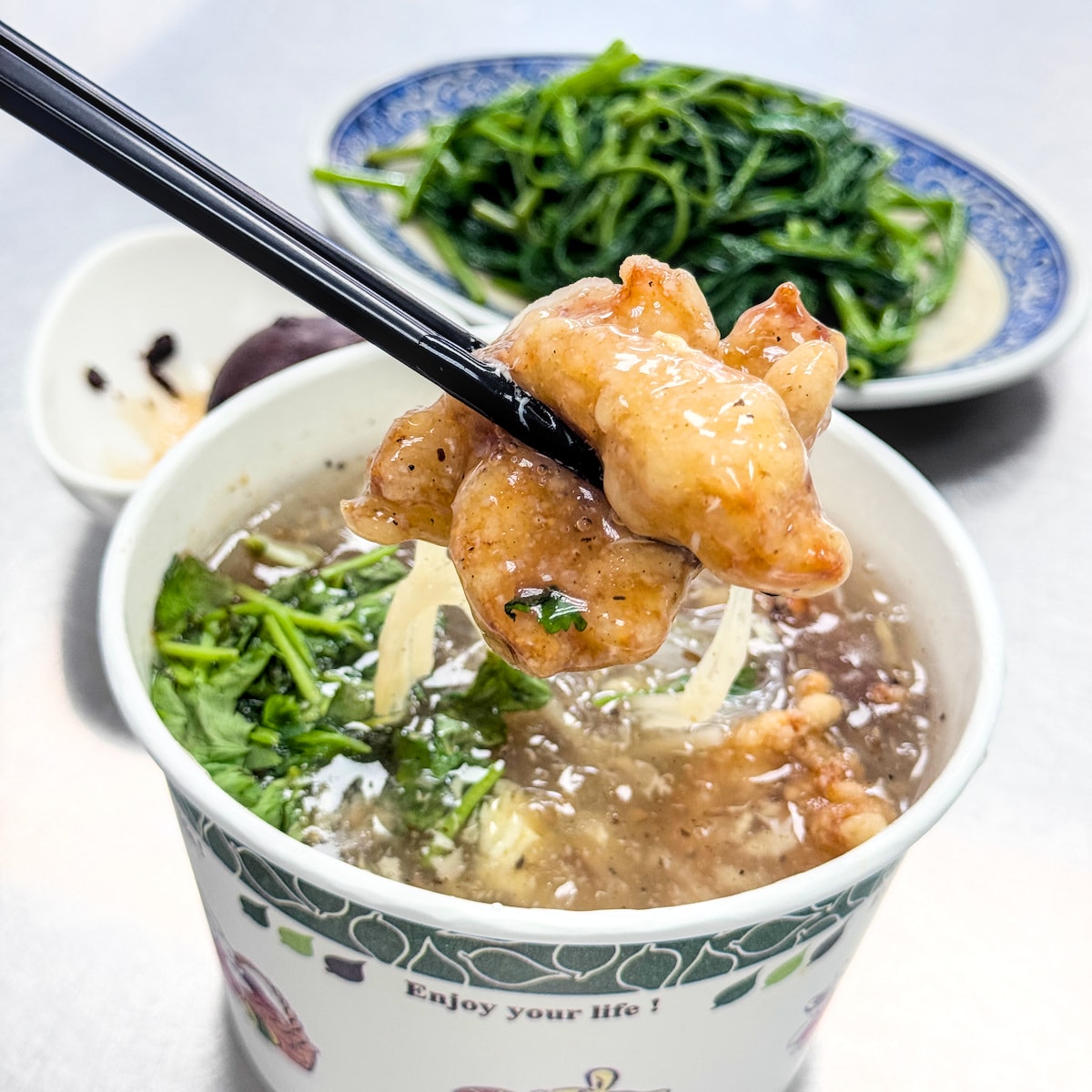 高雄左營美食｜枝鮮味紅燒花枝羹：現點現炸虎斑烏賊，華夏路在地老饕的午晚餐清單
