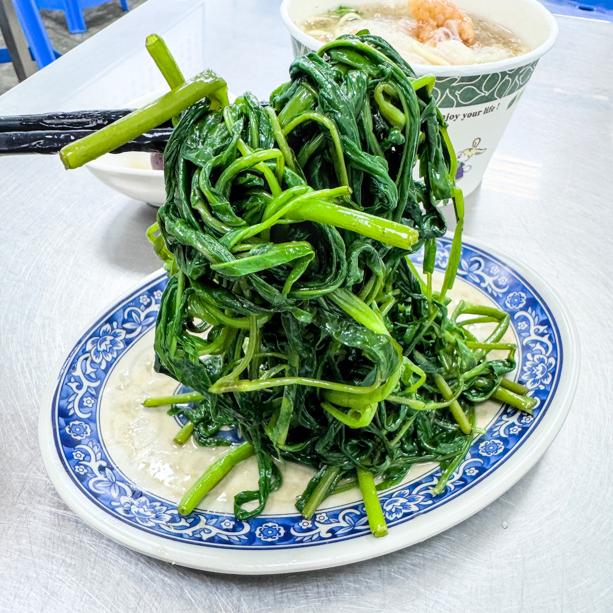 高雄左營美食｜枝鮮味紅燒花枝羹：現點現炸虎斑烏賊，華夏路在地老饕的午晚餐清單