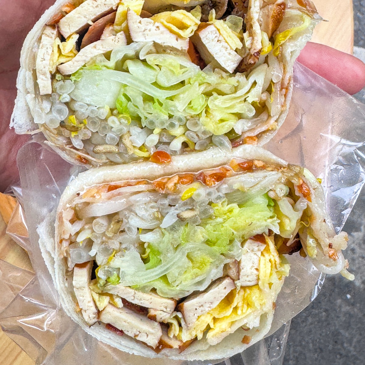 張記春捲：高雄橋頭老街必吃，爆量系潤餅與清明節排隊傳奇