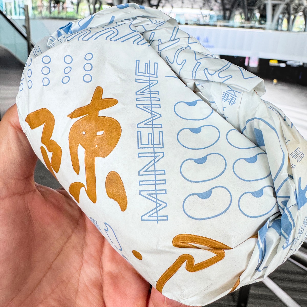高雄美食推薦｜陳賣賣 手作飯糰：不脹氣的靈魂酸菜與特製茶葉蛋，文青風早餐首選