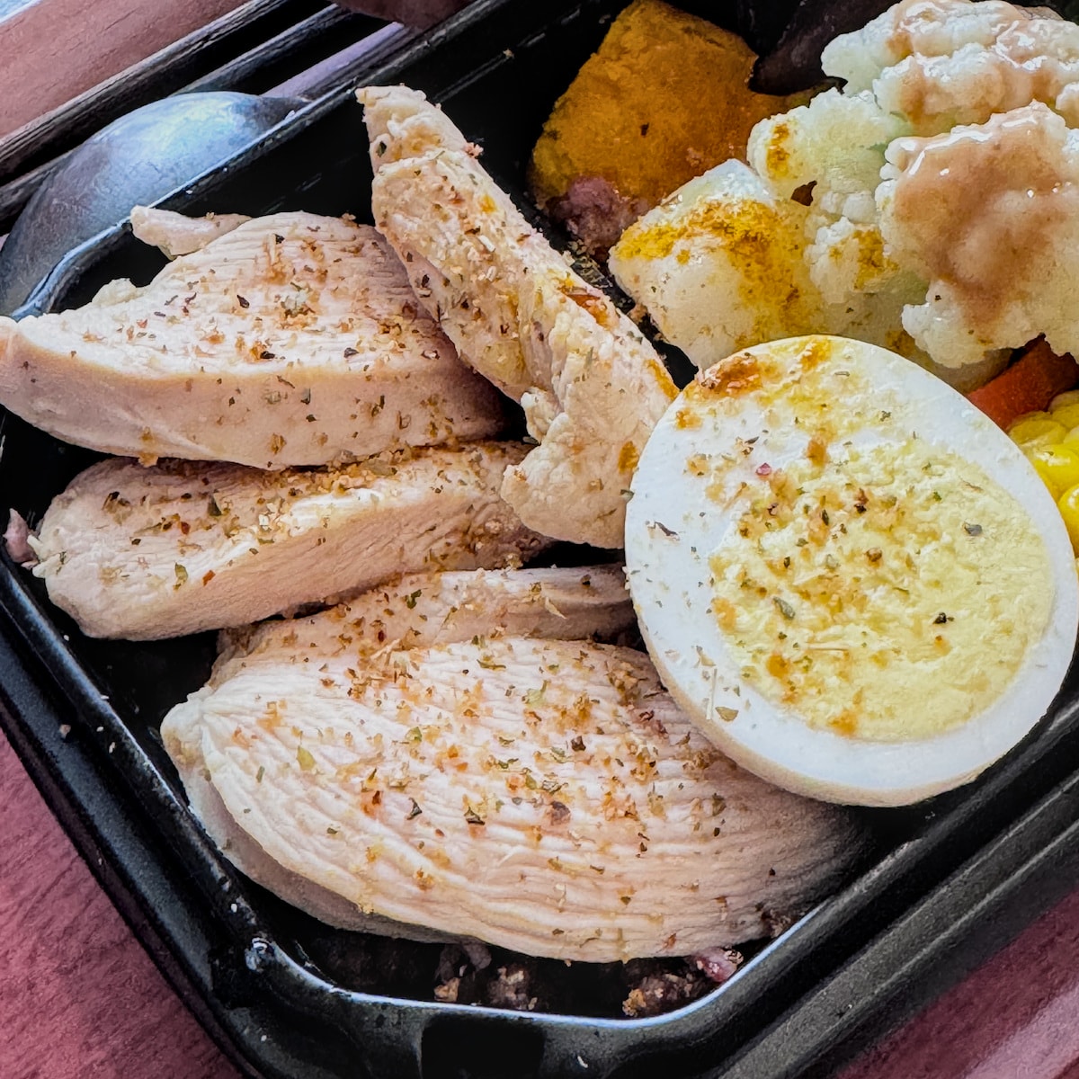 高雄岡山美食推薦：神農架高纖健康餐盒，低卡原型食物的美味首選