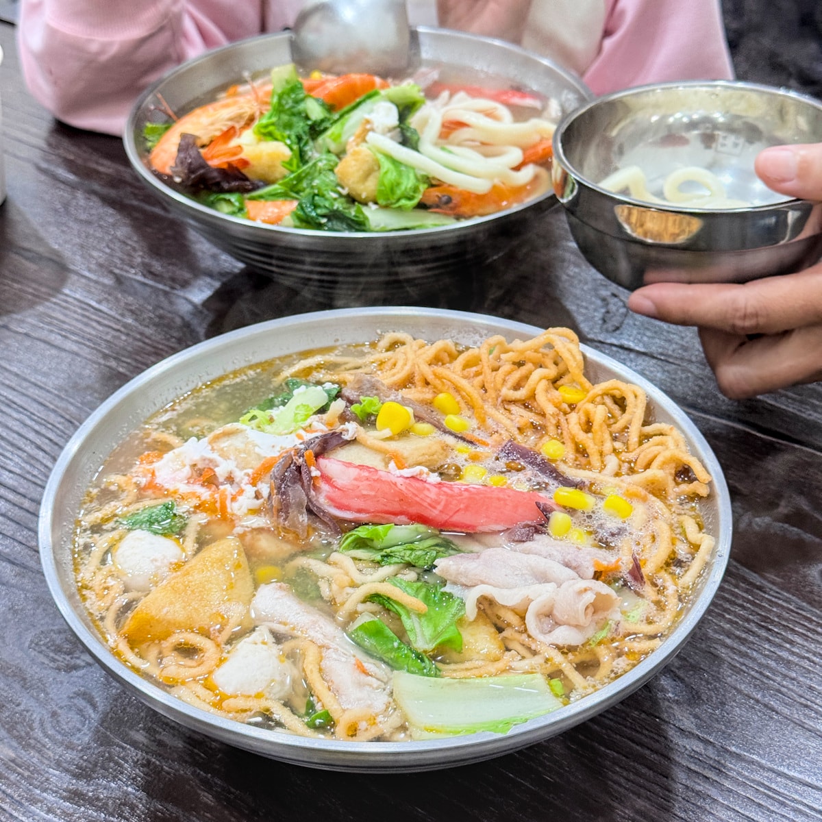 高雄大社美食推薦｜鮮爆鍋燒：浮誇蝦蝦叫鍋燒超吸睛！大社區必吃的鮮美湯頭