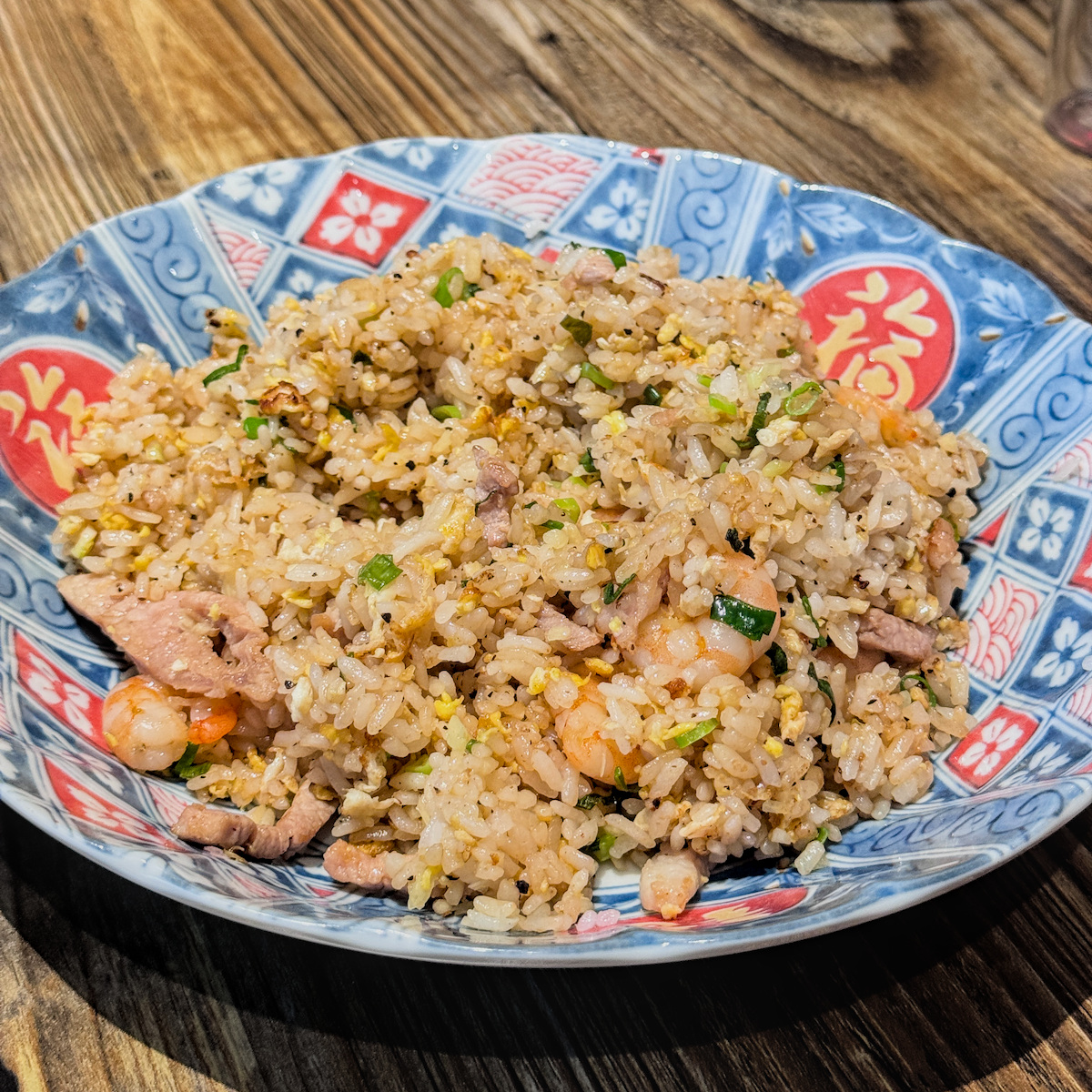 龍門客串蒜香蝦仁炒飯，米粒乾爽粒粒分明且蝦仁大方鮮美