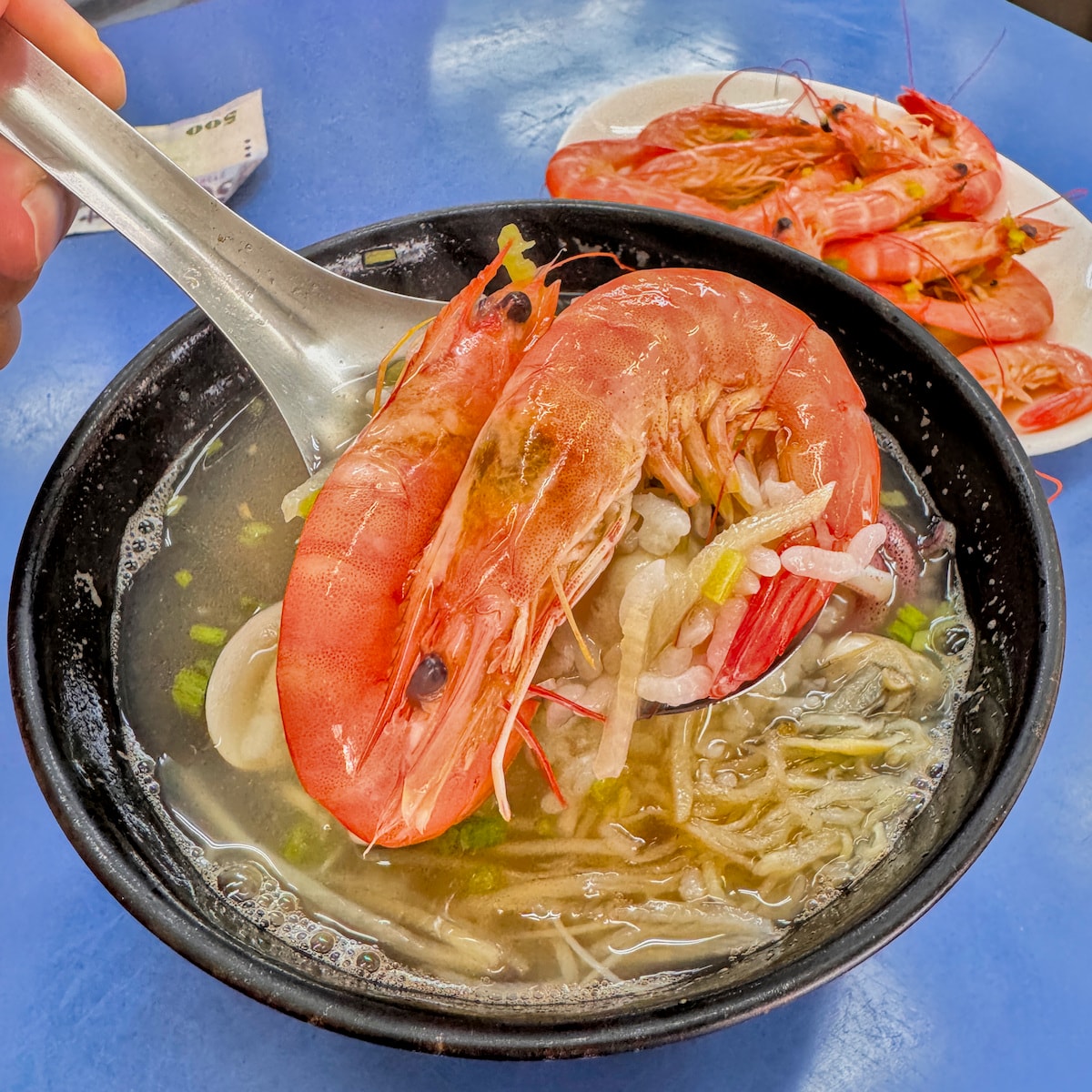 高雄美食推薦|大昌海產粥店:三民區必吃!鮮甜海鮮與爆量配料的美味饗宴 - 第7張圖 高雄美食推薦|大昌海產粥店:三民區必吃!鮮甜海鮮與爆量配料的美味饗宴