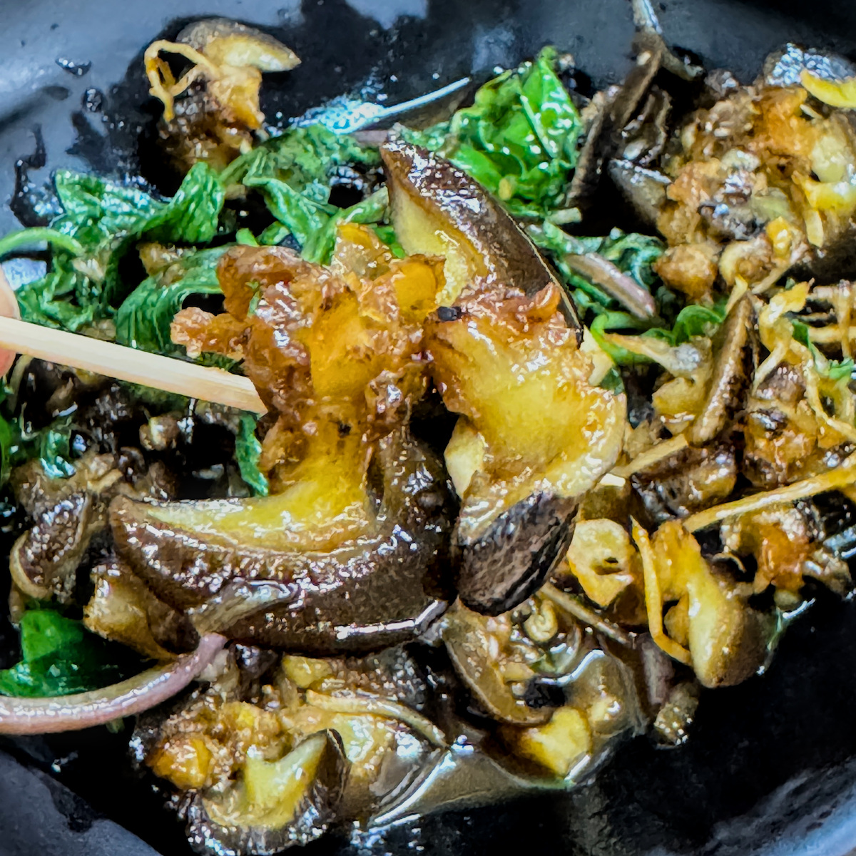 南華中日複合料理｜南華市場人氣宵夜！高雄美食老店，雞肉飯配海鮮湯太可以了