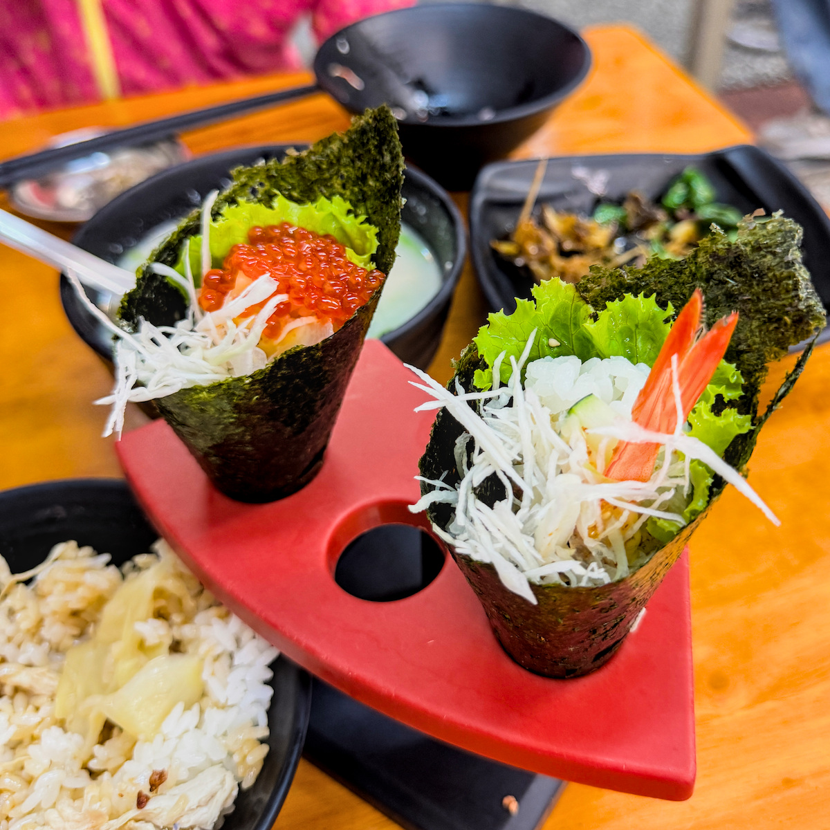 南華中日複合料理｜南華市場人氣宵夜！高雄美食老店，雞肉飯配海鮮湯太可以了