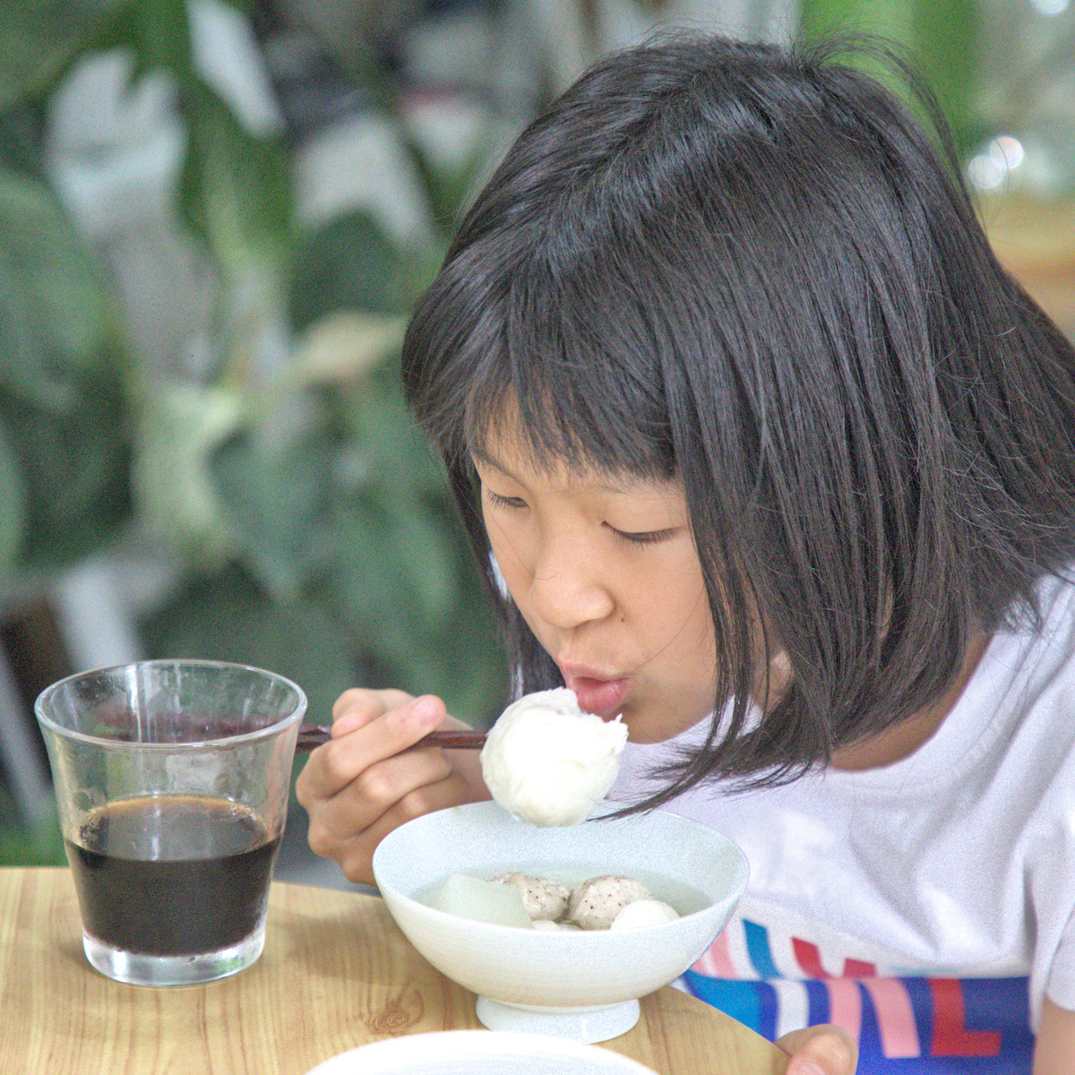 芄食品 – 清湯裡丟幾顆就超好吃！福州丸爆汁、旗魚脆丸Q彈超加分