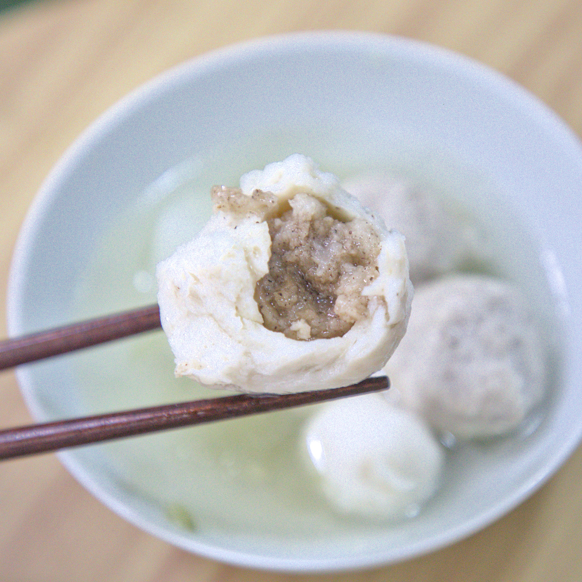 芄食品 – 清湯裡丟幾顆就超好吃！福州丸爆汁、旗魚脆丸Q彈超加分