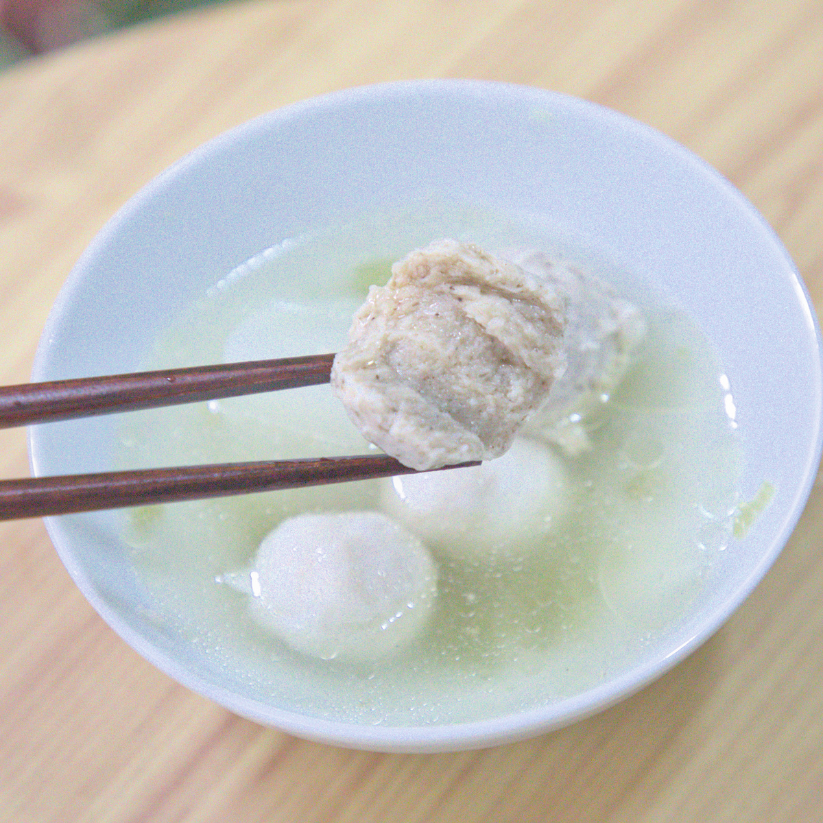 芄食品 – 清湯裡丟幾顆就超好吃！福州丸爆汁、旗魚脆丸Q彈超加分