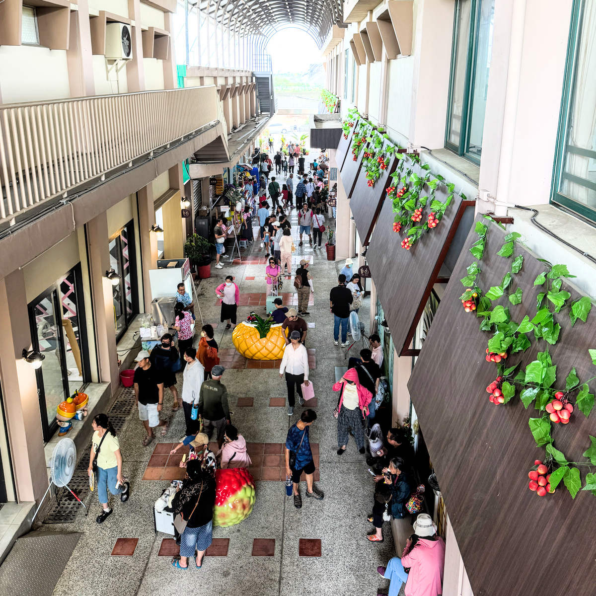 高雄大樹景點|姑山倉庫產業文化休閒園區,鳳梨與玉荷包荔枝主題館,親子DIY、打卡拍照、農特產一次逛 - 第3張圖 高雄大樹景點|姑山倉庫產業文化休閒園區,鳳梨與玉荷包荔枝主題館,親子DIY、打卡拍照、農特產一次逛