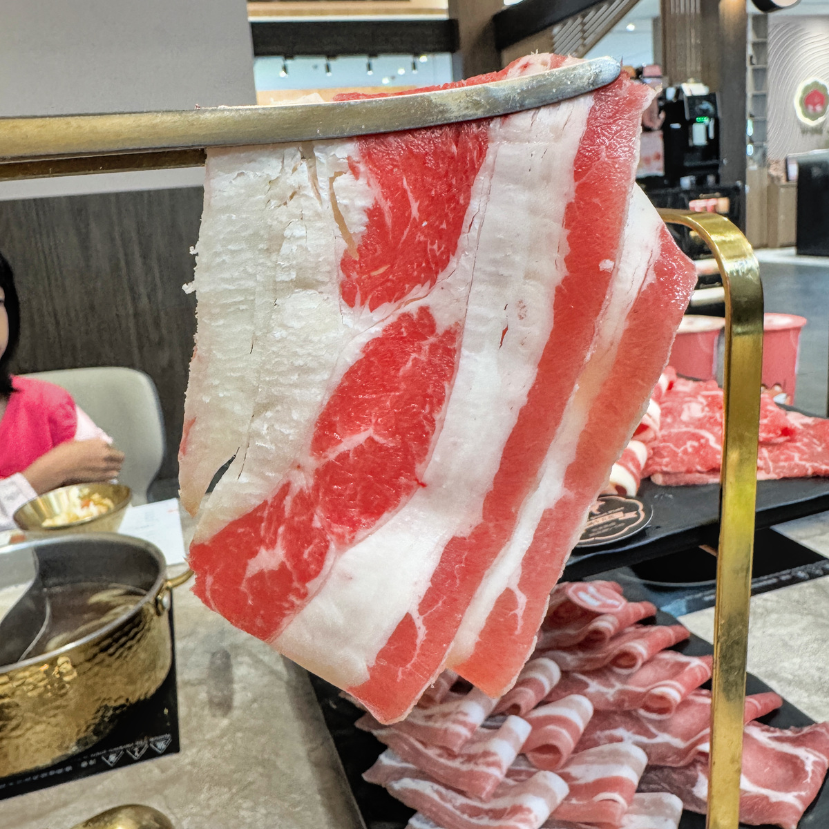 桃金鍋物|高雄岡山最美火鍋店!超過50種自助吧吃到飽、雙人套餐超澎湃,一個人也能享受鴛鴦鍋 - 第9張圖 桃金鍋物|高雄岡山最美火鍋店!超過50種自助吧吃到飽、雙人套餐超澎湃,一個人也能享受鴛鴦鍋