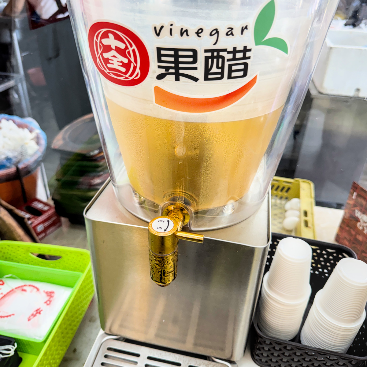 露天牛排館｜岡山老字號平價鐵板牛排，蘋果醋喝到飽超加分！高雄岡山牛排推薦