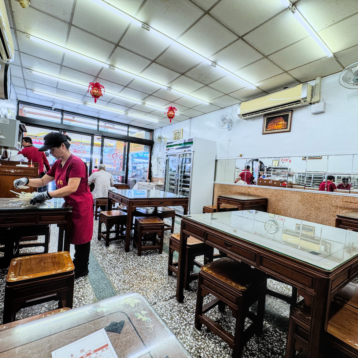 清香園水餃餛飩麵食館|三民區飄香數十年的手工水餃,高雄美食必吃老字號! - 第3張圖 清香園水餃餛飩麵食館|三民區飄香數十年的手工水餃,高雄美食必吃老字號!