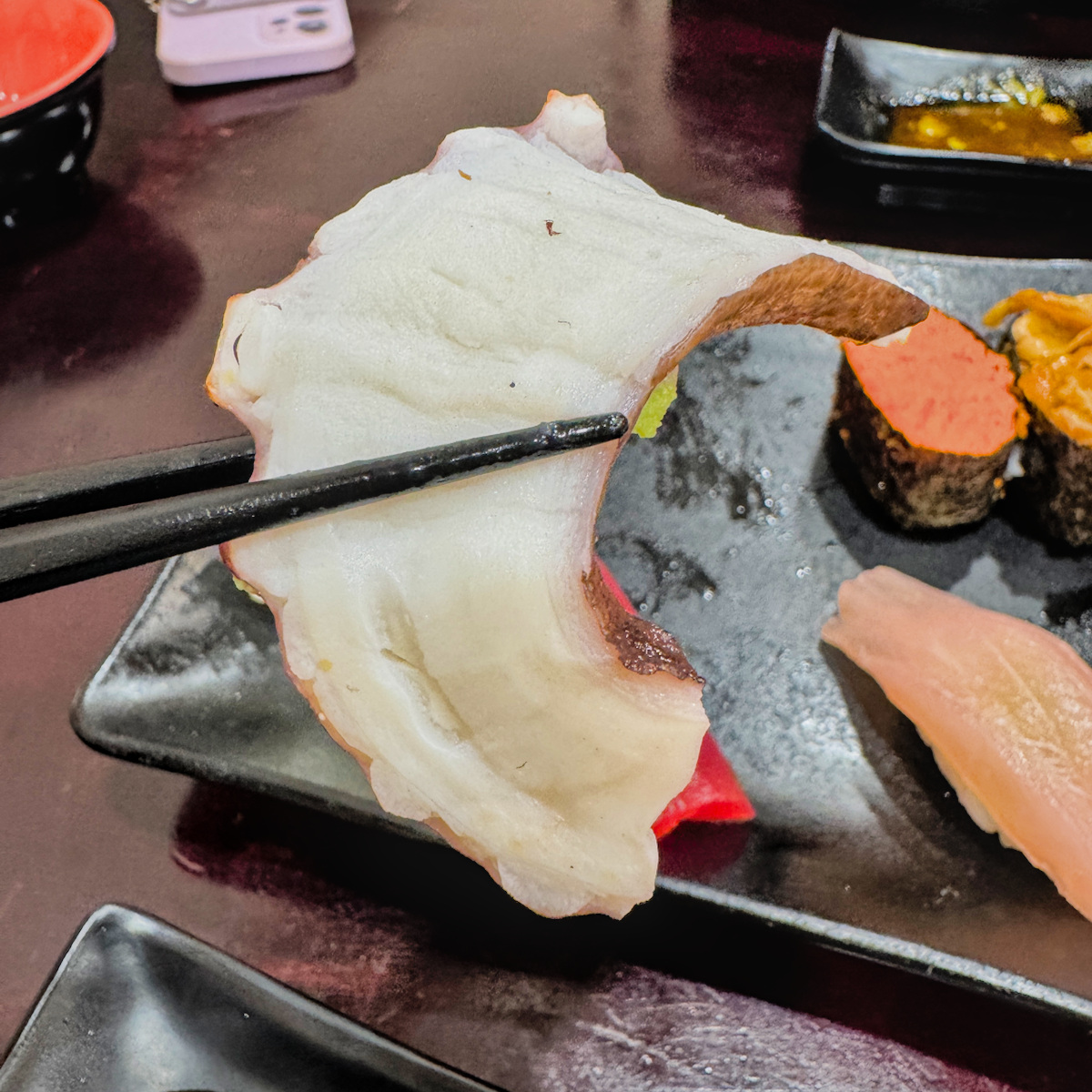 將太壽司 高雄三民區日式料理餐點照片10，展示高雄壽司、握壽司、花壽司與店內環境。
