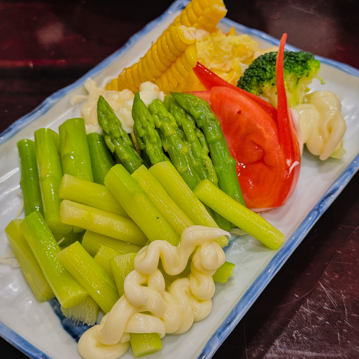 將太壽司 高雄三民區日式料理餐點照片12，展示高雄壽司、握壽司、花壽司與店內環境。