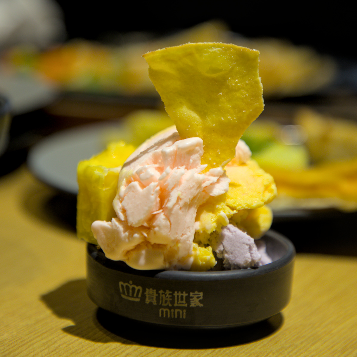 高雄美食｜貴族世家mini鳳山青年店，自助吧吃到飽超有誠意！299元起享披薩、炸物、濃湯、水果與霜淇淋