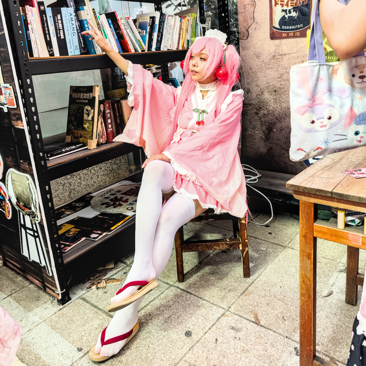 高雄南華商圈懶人包|女人街藏著四修老師傅!南華365 Cosplay踩街、美食老店一次逛 - 第8張圖 高雄南華商圈懶人包|女人街藏著四修老師傅!南華365 Cosplay踩街、美食老店一次逛
