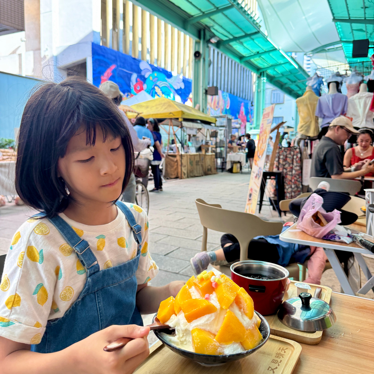 高雄南華商圈懶人包|女人街藏著四修老師傅!南華365 Cosplay踩街、美食老店一次逛 - 第28張圖 高雄南華商圈懶人包|女人街藏著四修老師傅!南華365 Cosplay踩街、美食老店一次逛