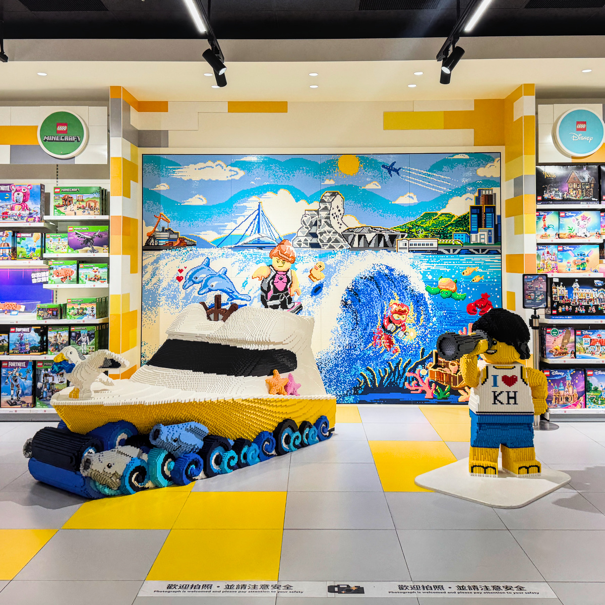 高雄樂高DIY｜義享天地LEGO授權專賣店，449元打造專屬樂高人偶