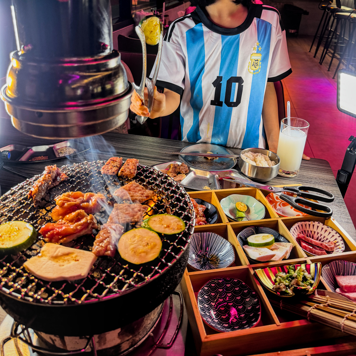 井碳吉炭火燒肉餐廳|台東美食推薦!九宮格燒肉套餐、炭火直烤、台東聚餐宵夜首選 - 第8張圖 井碳吉炭火燒肉餐廳|台東美食推薦!九宮格燒肉套餐、炭火直烤、台東聚餐宵夜首選