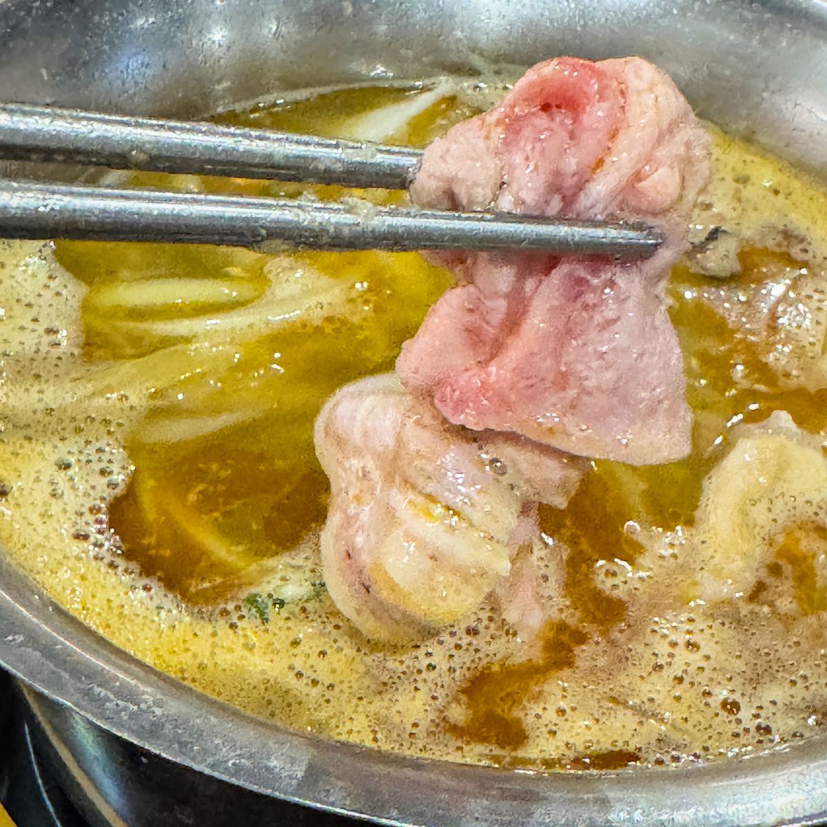 湯蒸火鍋台東新生店餐點實拍，展現食材、環境或餐點特色，提供台東火鍋用餐參考。