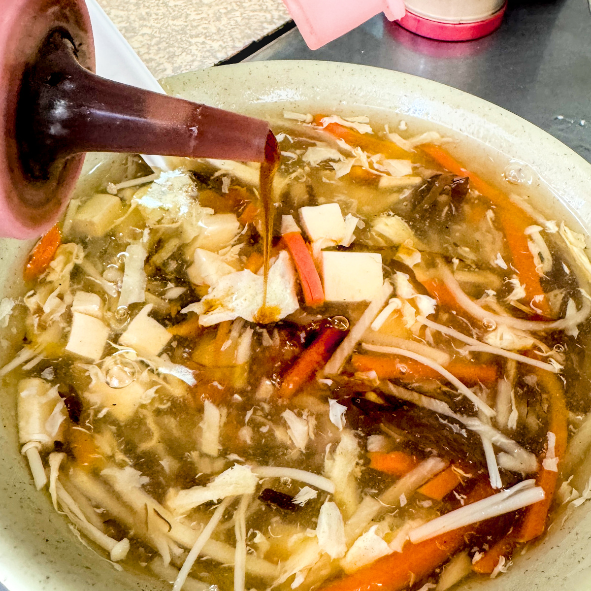 酸辣湯特寫 酸辣湯近拍