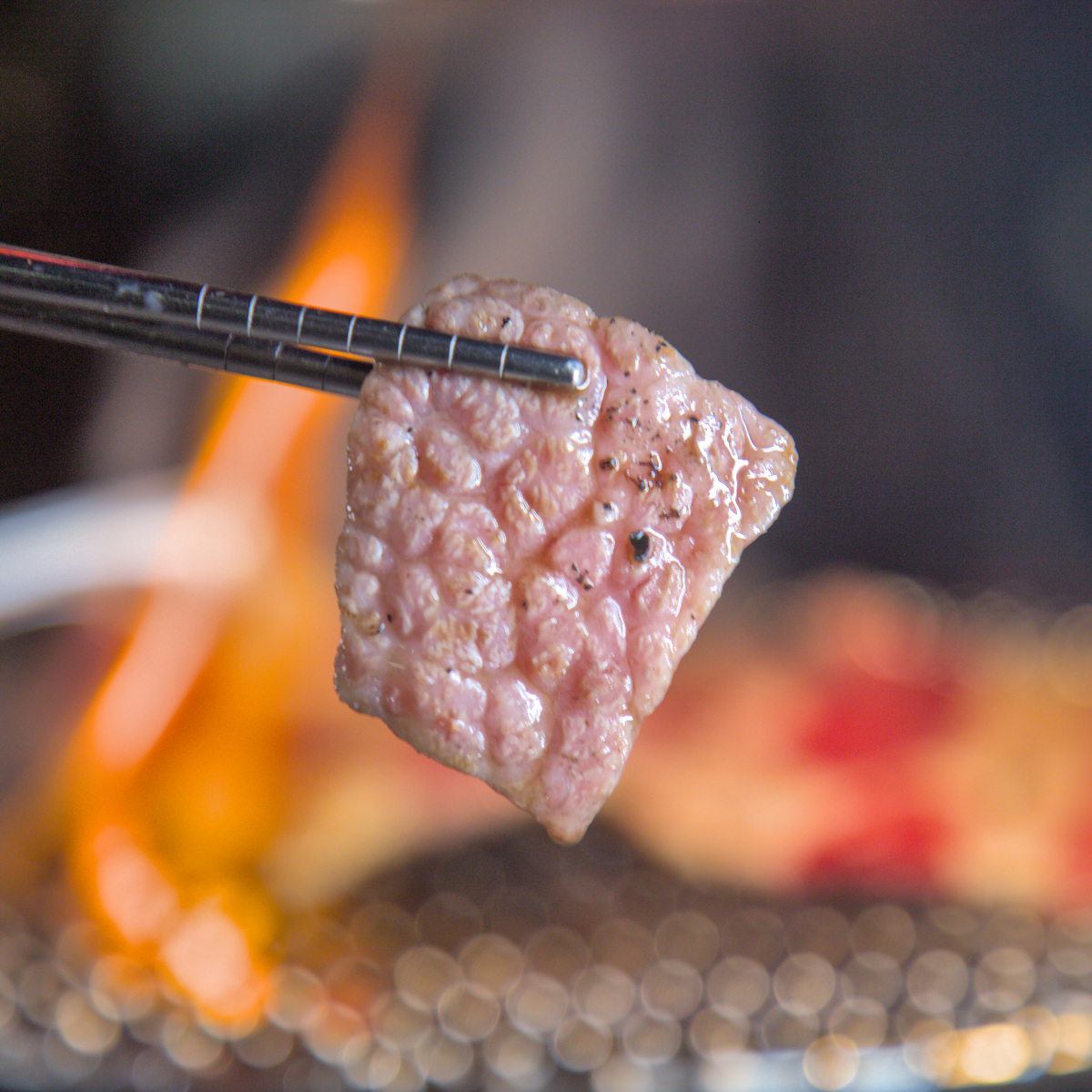 井碳吉炭火燒肉餐廳|台東美食推薦!九宮格燒肉套餐、炭火直烤、台東聚餐宵夜首選 - 第11張圖 井碳吉炭火燒肉餐廳|台東美食推薦!九宮格燒肉套餐、炭火直烤、台東聚餐宵夜首選