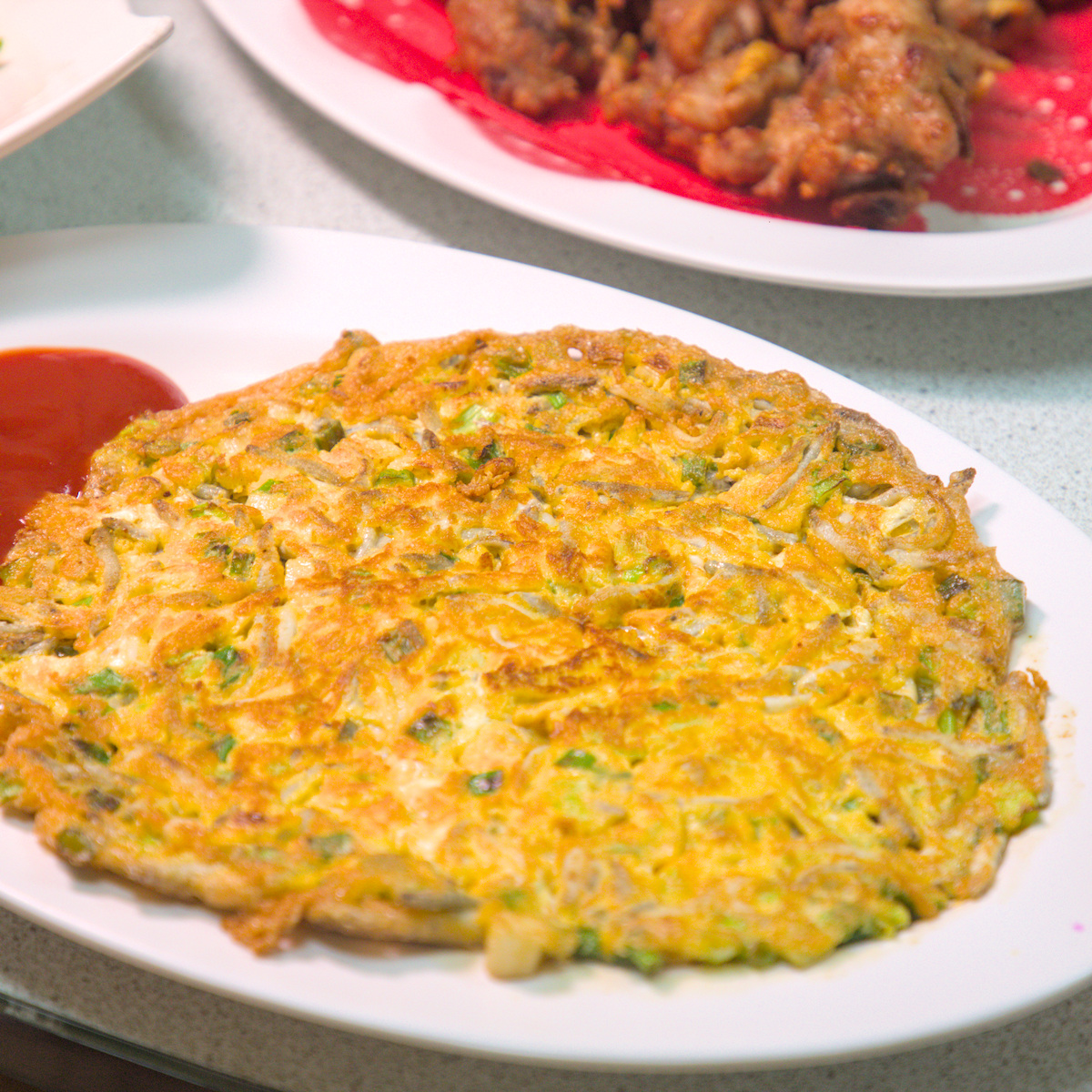 台東太麻里和平飯店司曼寧煎蛋實拍,美食料理與用餐環境照片,展現太麻里在地美食、台東海鮮餐廳特色,適合聚餐與旅遊品嚐。 台東太麻里和平飯店司曼寧煎蛋實拍,美食料理與用餐環境照片,展現太麻里在地美食、台東海鮮餐廳特色,適合聚餐與旅遊品嚐。