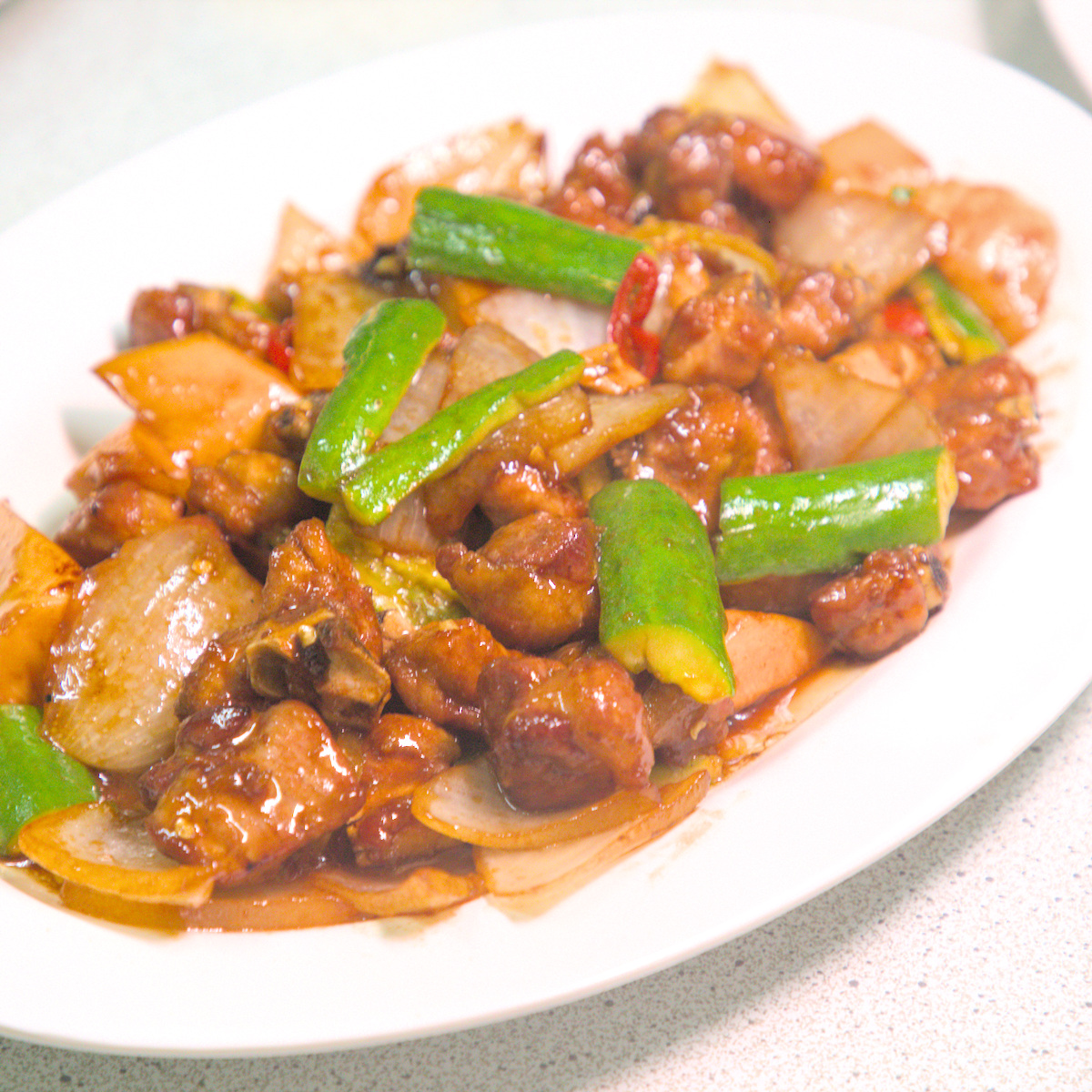 台東太麻里和平飯店古早味糖醋排骨實拍,美食料理與用餐環境照片,展現太麻里在地美食、台東海鮮餐廳特色,適合聚餐與旅遊品嚐。 台東太麻里和平飯店古早味糖醋排骨實拍,美食料理與用餐環境照片,展現太麻里在地美食、台東海鮮餐廳特色,適合聚餐與旅遊品嚐。