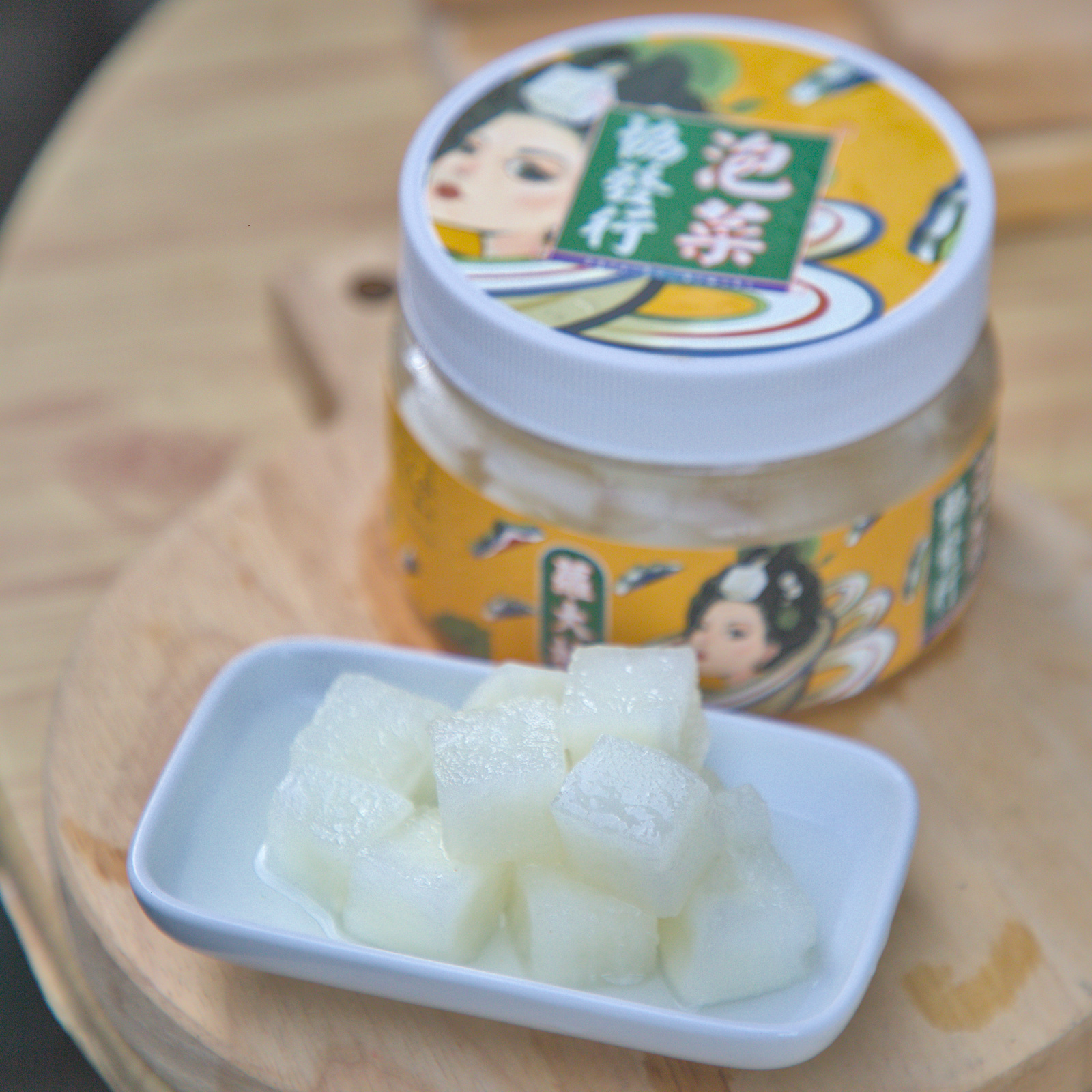 協發行泡菜推薦｜一次開箱5款人氣商品，黃金泡菜、催淚皮蛋辣椒、開燻蒜苗鴨必吃！